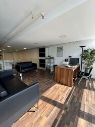 The Central (D1), Office #554970681